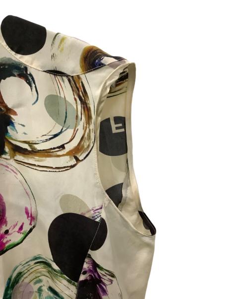 FENDI（フェンディ）FENDI (フェンディ) ノースリーブブラウス ベージュ サイズ:40の古着・服飾アイテム