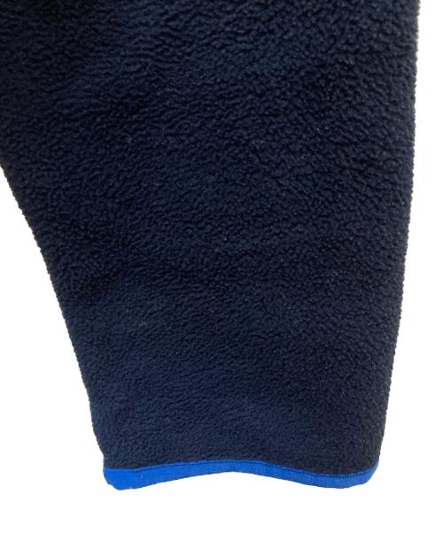 Patagonia（パタゴニア）Patagonia (パタゴニア) フリースジャケット ネイビー×レッド サイズ:XSの古着・服飾アイテム