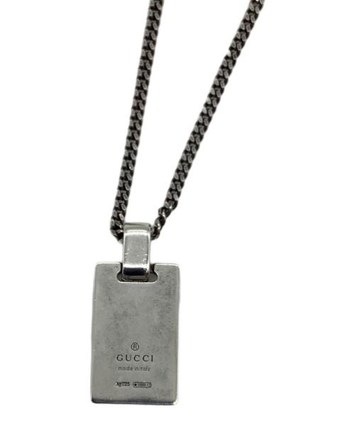 GUCCI（グッチ）GUCCI (グッチ) スクエアプレートネックレス シルイバーカラー×レッドの古着・服飾アイテム