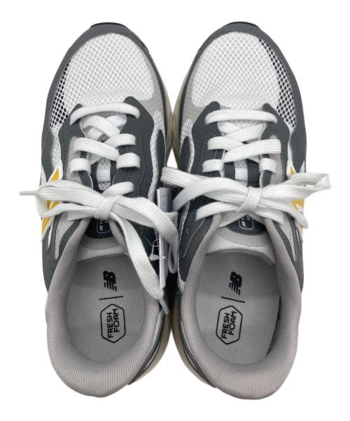 NEW BALANCE（ニューバランス）NEW BALANCE (ニューバランス) ローカットスニーカー ホワイト×グレー サイズ:25.0cm 未使用品の古着・服飾アイテム