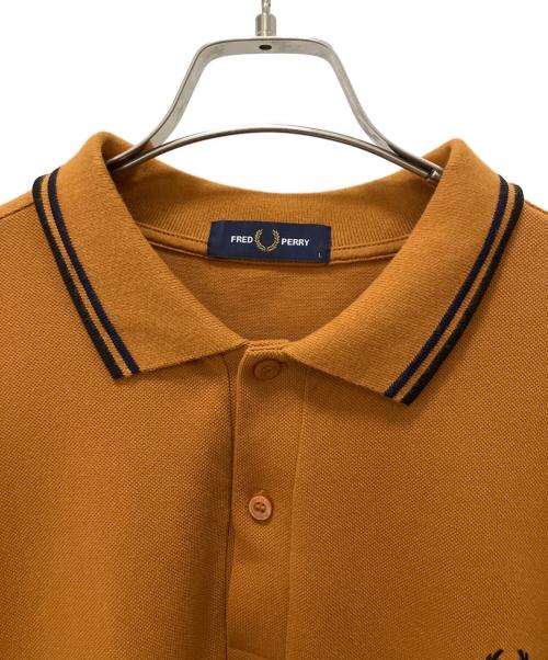 FRED PERRY（フレッドペリー）FRED PERRY (フレッドペリー) 半袖ポロシャツ ブラウン サイズ:Lの古着・服飾アイテム