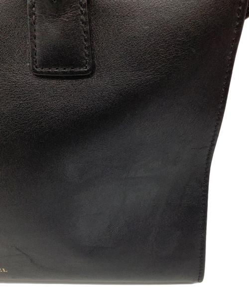 BLUE LABEL CRESTBRIDGE（ブルーレーベルクレストブリッジ）BLUE LABEL CRESTBRIDGE (ブルーレーベルクレストブリッジ) ハンドバッグ ブラックの古着・服飾アイテム