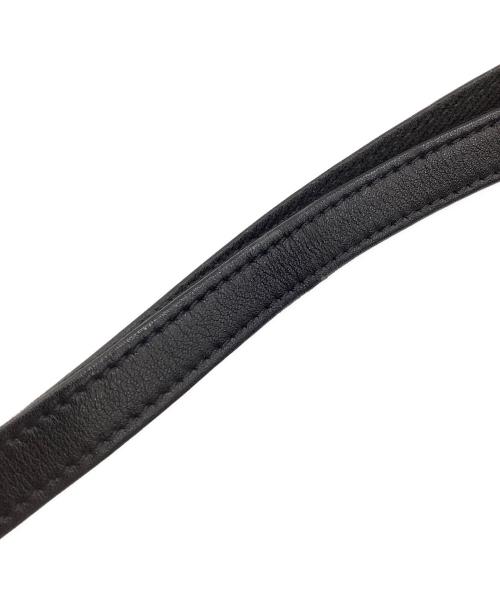 BLUE LABEL CRESTBRIDGE（ブルーレーベルクレストブリッジ）BLUE LABEL CRESTBRIDGE (ブルーレーベルクレストブリッジ) ハンドバッグ ブラックの古着・服飾アイテム