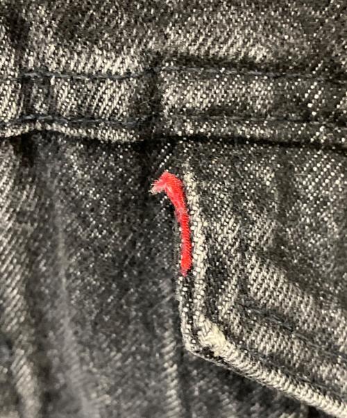 LEVI'S（リーバイス）LEVI'S (リーバイス) デニムジャケット ブラック サイズ:Lの古着・服飾アイテム