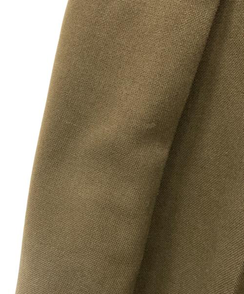 NEAT（ニート）NEAT (ニート) タックテーパードパンツ オリーブ サイズ:48の古着・服飾アイテム