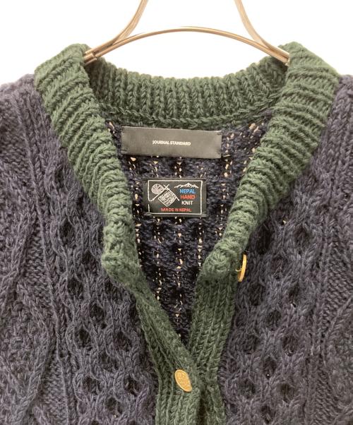 JOURNAL STANDARD（ジャーナルスタンダード）JOURNAL STANDARD (ジャーナルスタンダード) 厚手カーディガン ネイビー×グリーン サイズ:表記なしの古着・服飾アイテム