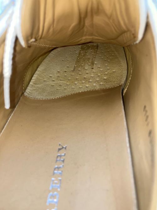 BURBERRY（バーバリー）BURBERRY (バーバリー) レザースニーカー ホワイト サイズ:24.5の古着・服飾アイテム