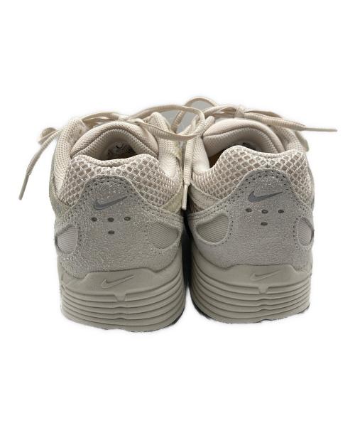 NIKE（ナイキ）NIKE (ナイキ) P-6000 SE ベージュ サイズ:26.5cmの古着・服飾アイテム