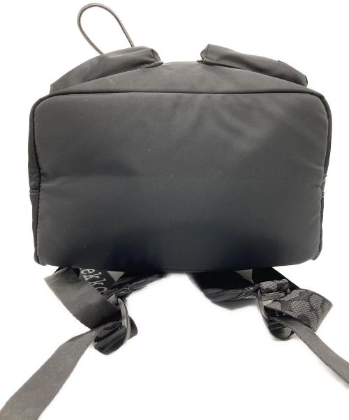 marimekko（マリメッコ）marimekko (マリメッコ) リュック ブラックの古着・服飾アイテム