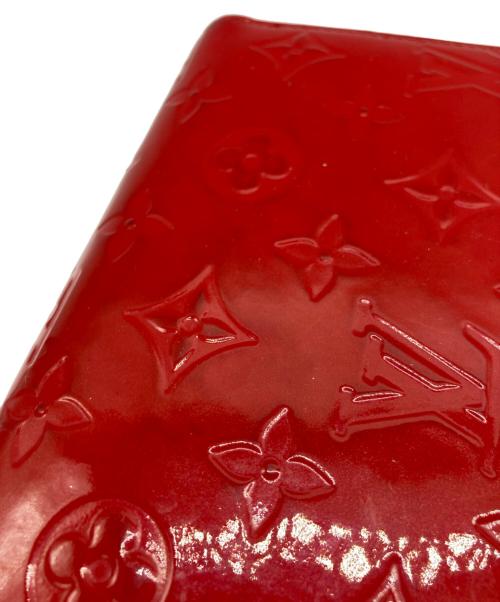 LOUIS VUITTON（ルイ ヴィトン）LOUIS VUITTON (ルイ ヴィトン) ジッピー ウォレット ヴェルニ レッドの古着・服飾アイテム