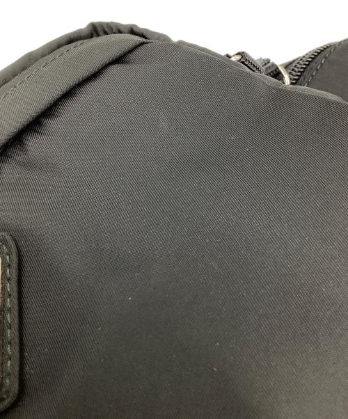 PRADA（プラダ）PRADA (プラダ) ウエストバッグ ブラックの古着・服飾アイテム