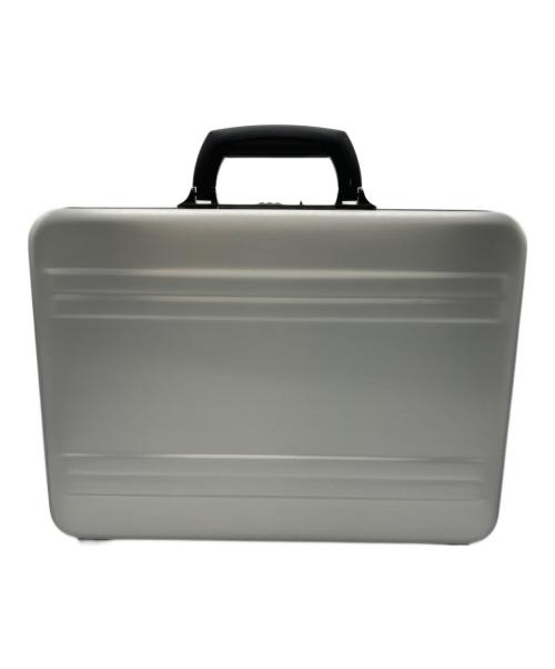 ZERO HALLIBURTON（ゼロ ハリバートン）ZERO HALLIBURTON (ゼロ ハリバートン) アタッシュケース シルバーの古着・服飾アイテム