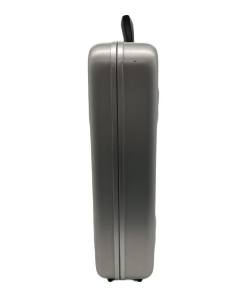 ZERO HALLIBURTON（ゼロ ハリバートン）ZERO HALLIBURTON (ゼロ ハリバートン) アタッシュケース シルバーの古着・服飾アイテム