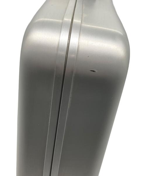 ZERO HALLIBURTON（ゼロ ハリバートン）ZERO HALLIBURTON (ゼロ ハリバートン) アタッシュケース シルバーの古着・服飾アイテム