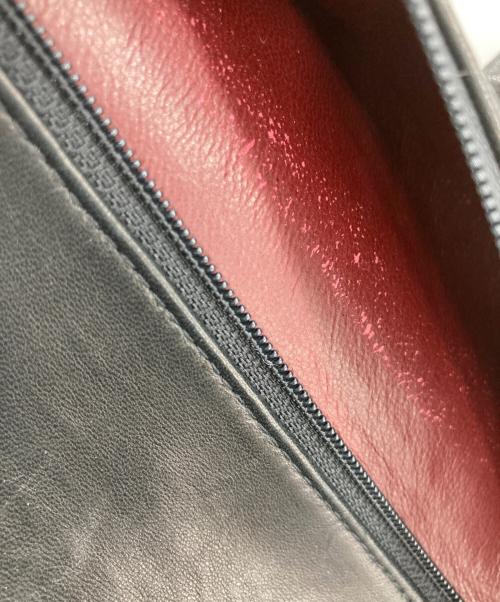 CHANEL（シャネル）CHANEL (シャネル) チェーンショルダーバッグ ブラックの古着・服飾アイテム