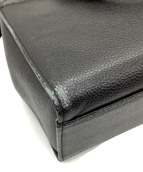 Yves Saint Laurent（イヴサンローラン）Yves Saint Laurent (イヴサンローラン) レザーハンドバッグ ブラックの古着・服飾アイテム