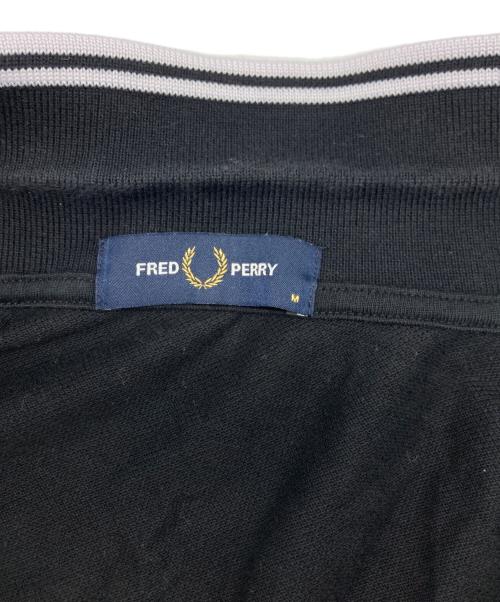 FRED PERRY（フレッドペリー）FRED PERRY (フレッドペリー) 長袖ポロシャツ ブラック×ホワイト サイズ:Mの古着・服飾アイテム