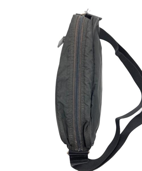 PRADA（プラダ）PRADA (プラダ) ナイロンショルダーバッグ ブラックの古着・服飾アイテム