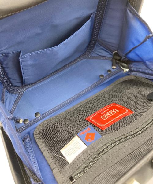 Artphere（アートフィアー）ARTPHERE (アートフィアー) ダレスバッグ グリーン×ブラックの古着・服飾アイテム