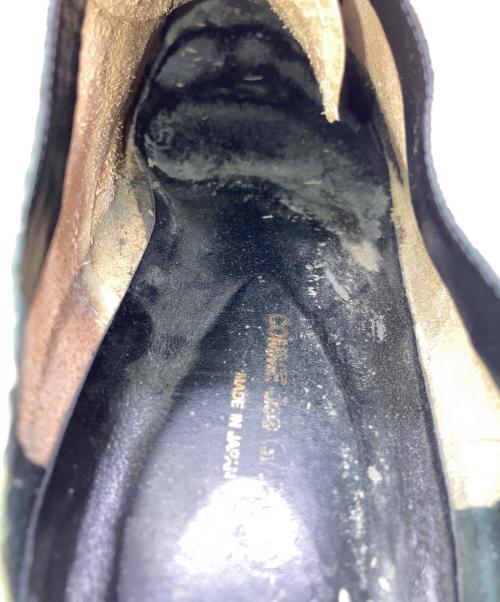 COMME des GARCONS（コムデギャルソン）COMME des GARCONS (コムデギャルソン) シューズ ゴールドカラー サイズ:26の古着・服飾アイテム