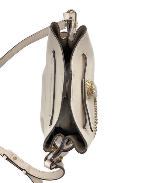 MICHAEL KORS（マイケル・コース）MICHAEL KORS (マイケル・コース) ショルダーバッグ アイボリーの古着・服飾アイテム