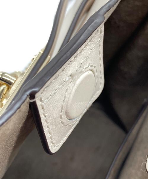 MICHAEL KORS（マイケル・コース）MICHAEL KORS (マイケル・コース) ショルダーバッグ アイボリーの古着・服飾アイテム