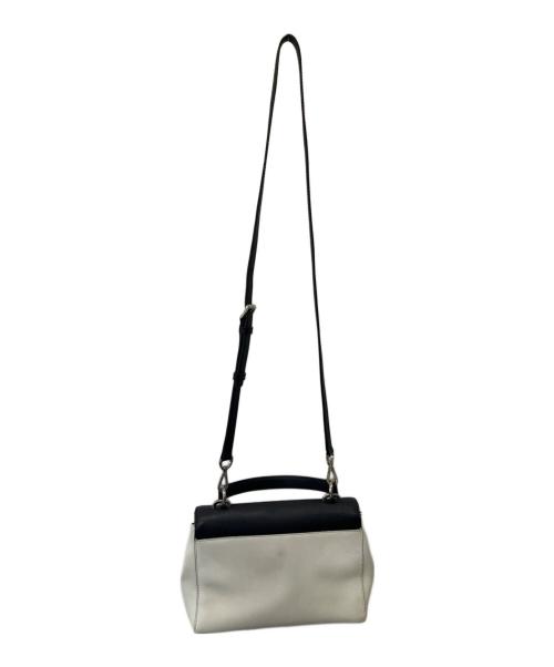 MICHAEL KORS（マイケル・コース）MICHAEL KORS (マイケル・コース) ショルダーバッグ ホワイト×ブラックの古着・服飾アイテム