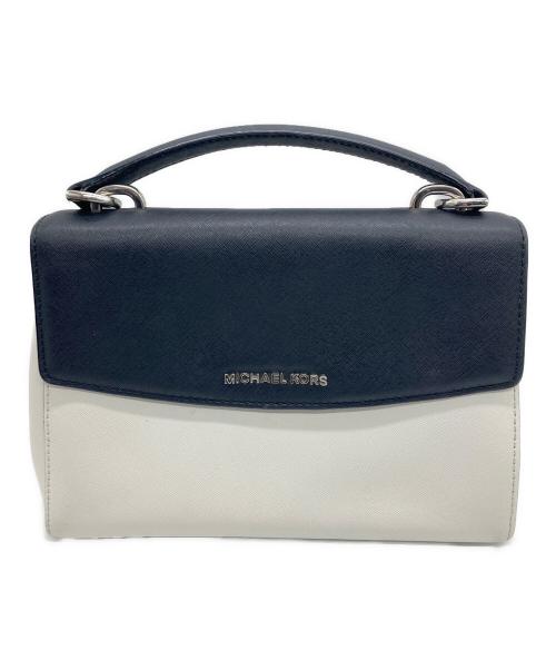 MICHAEL KORS（マイケル・コース）MICHAEL KORS (マイケル・コース) ショルダーバッグ ホワイト×ブラックの古着・服飾アイテム