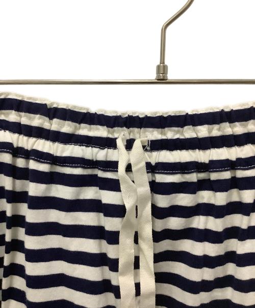 JUNYA WATANABE COMME des GARCONS（(ジュンヤワタナベ コムデギャルソン）JUNYA WATANABE COMME des GARCONS ((ジュンヤワタナベ コムデギャルソン) コットン ボーダーサルエルパンツ ホワイト×ネイビー サイズ:Sの古着・服飾アイテム