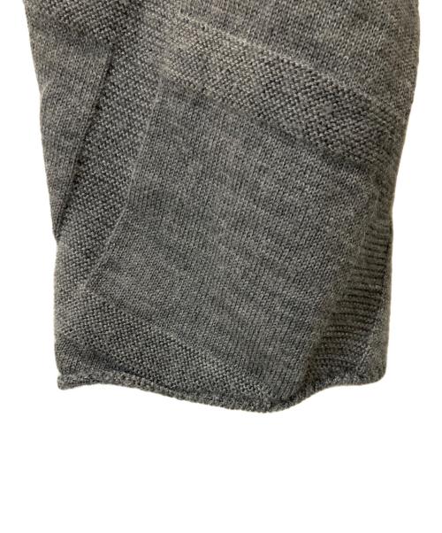 COMME des GARCONS HOMME PLUS（コムデギャルソンオムプリュス）COMME des GARCONS HOMME PLUS (コムデギャルソンオムプリュス) 薄手ニット グレー サイズ:Sの古着・服飾アイテム