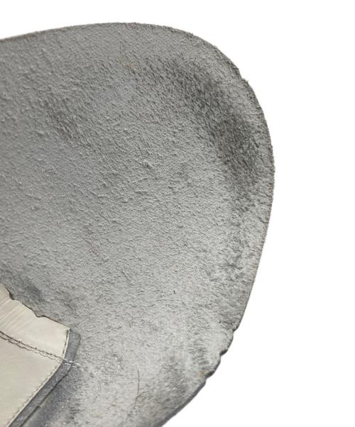 COMME des GARCONS（コムデギャルソン）COMME des GARCONS (コムデギャルソン) 落書きプリントレザーシューズカバー ホワイト サイズ:不明の古着・服飾アイテム