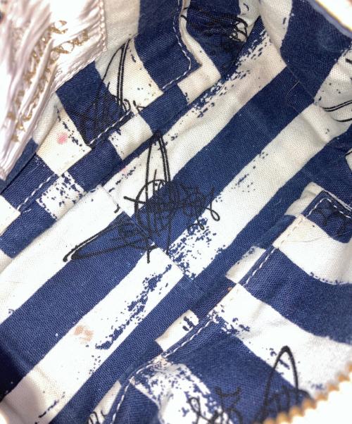 Vivienne Westwood（ヴィヴィアンウエストウッド）Vivienne Westwood (ヴィヴィアンウエストウッド) ハンドバッグ ベージュの古着・服飾アイテム