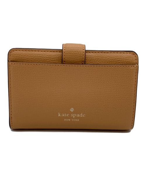Kate Spade（ケイトスペード）Kate Spade (ケイトスペード) フィービー ターンロック ミディアム ウォレット ベージュの古着・服飾アイテム