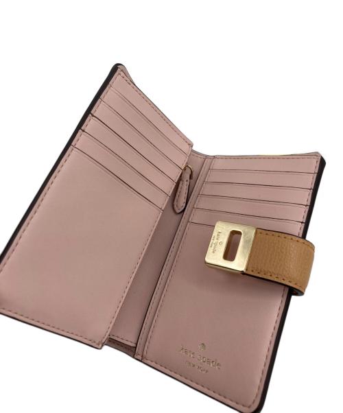Kate Spade（ケイトスペード）Kate Spade (ケイトスペード) フィービー ターンロック ミディアム ウォレット ベージュの古着・服飾アイテム