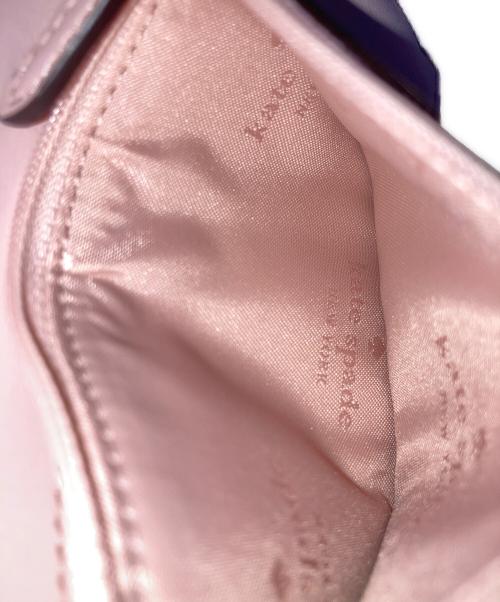 Kate Spade（ケイトスペード）Kate Spade (ケイトスペード) フィービー ターンロック ミディアム ウォレット ベージュの古着・服飾アイテム