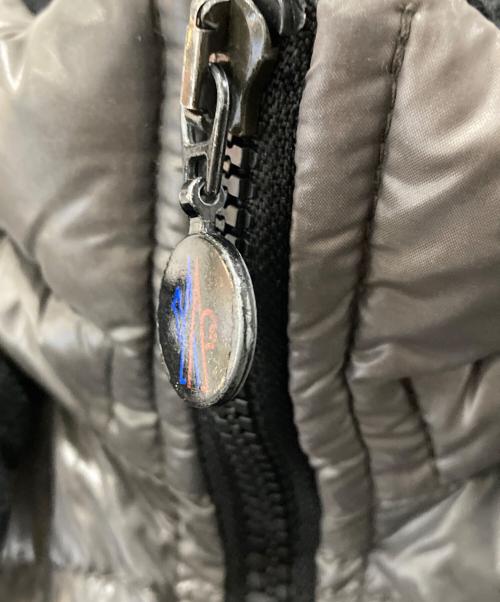 MONCLER（モンクレール）MONCLER (モンクレール) ダウンジャケット グレーの古着・服飾アイテム