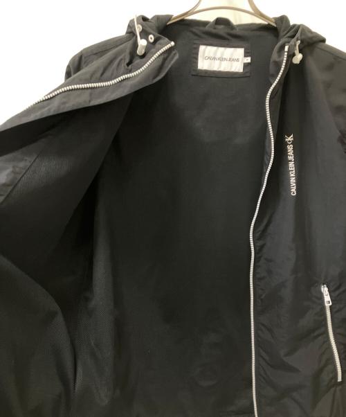Calvin Klein Jeans（カルバンクラインジーンズ）Calvin Klein Jeans (カルバンクラインジーンズ) ナイロンジャケット ブラック サイズ:Sの古着・服飾アイテム