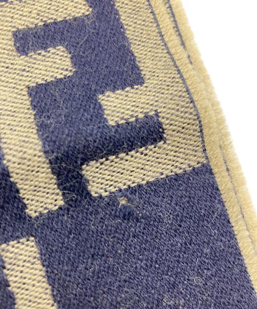 FENDI（フェンディ）FENDI (フェンディ) マフラー カーキ×ネイビーの古着・服飾アイテム