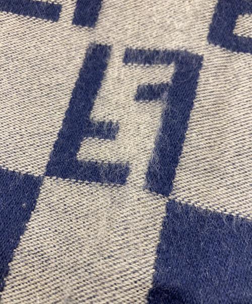 FENDI（フェンディ）FENDI (フェンディ) マフラー カーキ×ネイビーの古着・服飾アイテム