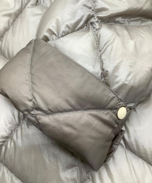 mont-bell（モンベル）mont-bell (モンベル) スペリオダウントラベルコート ベージュ サイズ:Lの古着・服飾アイテム