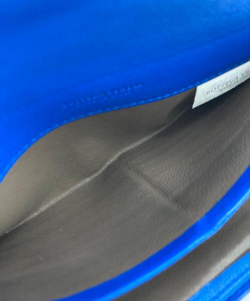 BOTTEGA VENETA（ボッテガベネタ）BOTTEGA VENETA (ボッテガベネタ) イントレチャート長財布 ブルーの古着・服飾アイテム