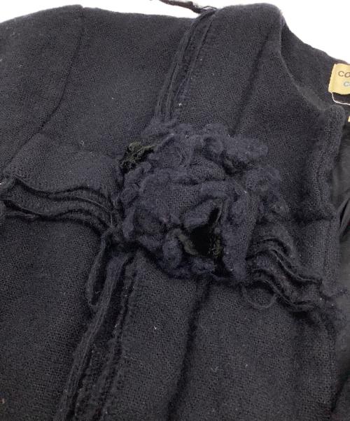 COMME des GARCONS COMME des GARCONS（コムデギャルソン コムデギャルソン）COMME des GARCONS COMME des GARCONS (コムデギャルソン コムデギャルソン) 縮絨フラワーノーカラーウールジャケット ブラック サイズ:Sの古着・服飾アイテム