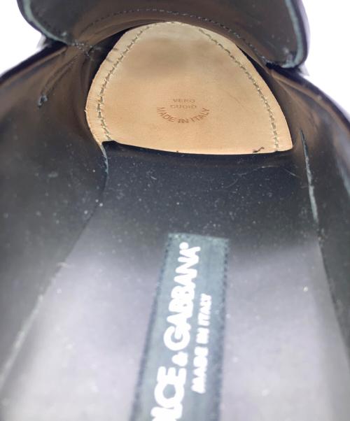 DOLCE & GABBANA（ドルチェ＆ガッバーナ）DOLCE & GABBANA (ドルチェ＆ガッバーナ) モカシンローファー ブラック サイズ:9の古着・服飾アイテム