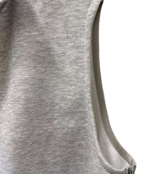 DAIWA PIER39（ダイワ ピア39）DAIWA PIER39 (ダイワ ピア39) TECH SWEAT ZIP VEST PULLOVER グレー サイズ:JP Mの古着・服飾アイテム