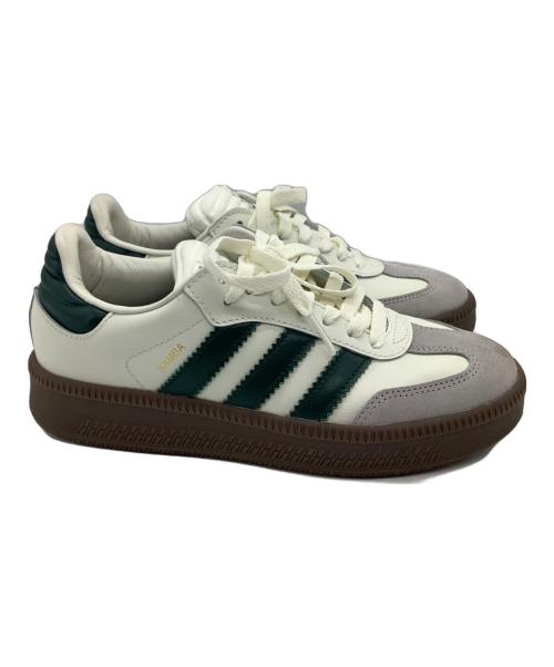 adidas（アディダス）adidas (アディダス) ローカットスニーカー ホワイト×グリーン サイズ:23cmの古着・服飾アイテム