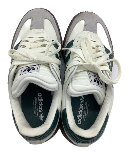 adidas（アディダス）adidas (アディダス) ローカットスニーカー ホワイト×グリーン サイズ:23cmの古着・服飾アイテム