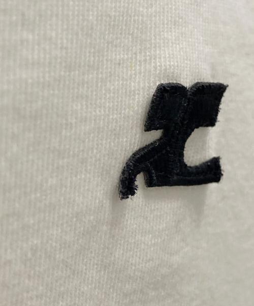 courreges（クレージュ）courreges (クレージュ) ホワイトバックル 半袖カットソー ホワイト×ブラック サイズ:Sの古着・服飾アイテム