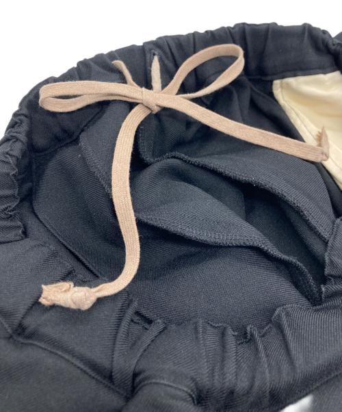 COMME des GARCONS COMME des GARCONS（コムデギャルソン コムデギャルソン）COMME des GARCONS COMME des GARCONS (コムデギャルソン コムデギャルソン) ポリエステル 製品加工 ドローストリング ボリューム スカートパンツ ブラック サイズ:Sの古着・服飾アイテム