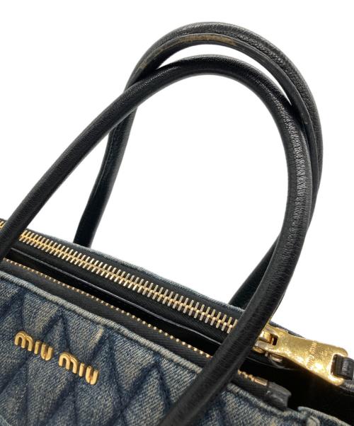 MIU MIU（ミュウミュウ）MIU MIU (ミュウミュウ) デニム バイカー ハンドバッグ ブルーの古着・服飾アイテム