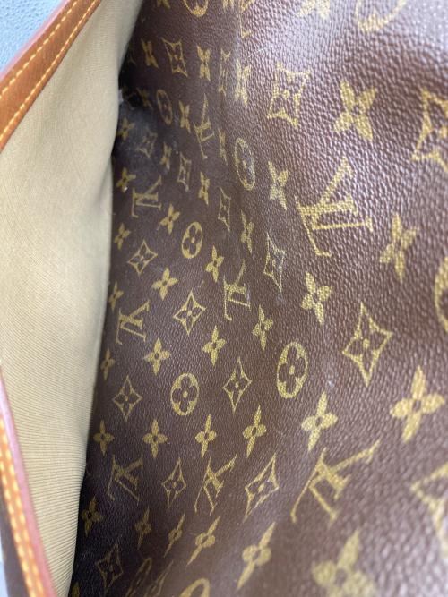 LOUIS VUITTON（ルイ ヴィトン）LOUIS VUITTON (ルイ ヴィトン) ショルダーバッグ ブラウンの古着・服飾アイテム